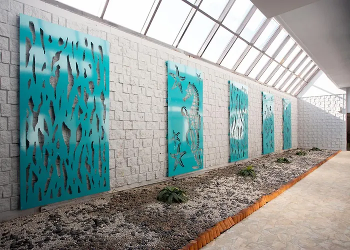 Barclay TowersResort Hotel